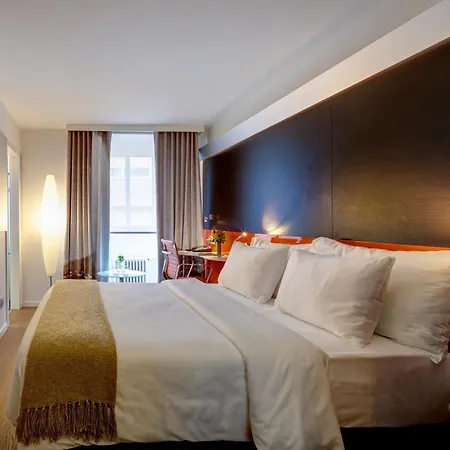 Hotel Design F6 3*