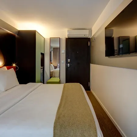 Szálloda Design F6 3*